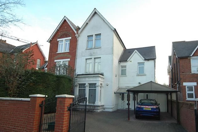 Number 10 and 12 Perryn Road to be demolished