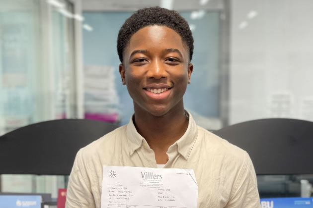 Musa Kamara got the grades he needed for his amibition to go to medical school despite a two hour daily commute