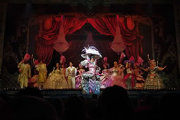 Review: Cinderella At New Wimbledon Theatre