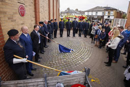 Plaque Unveiled To Honour Bravery and Sacrifice of Wimbledon Firefighter